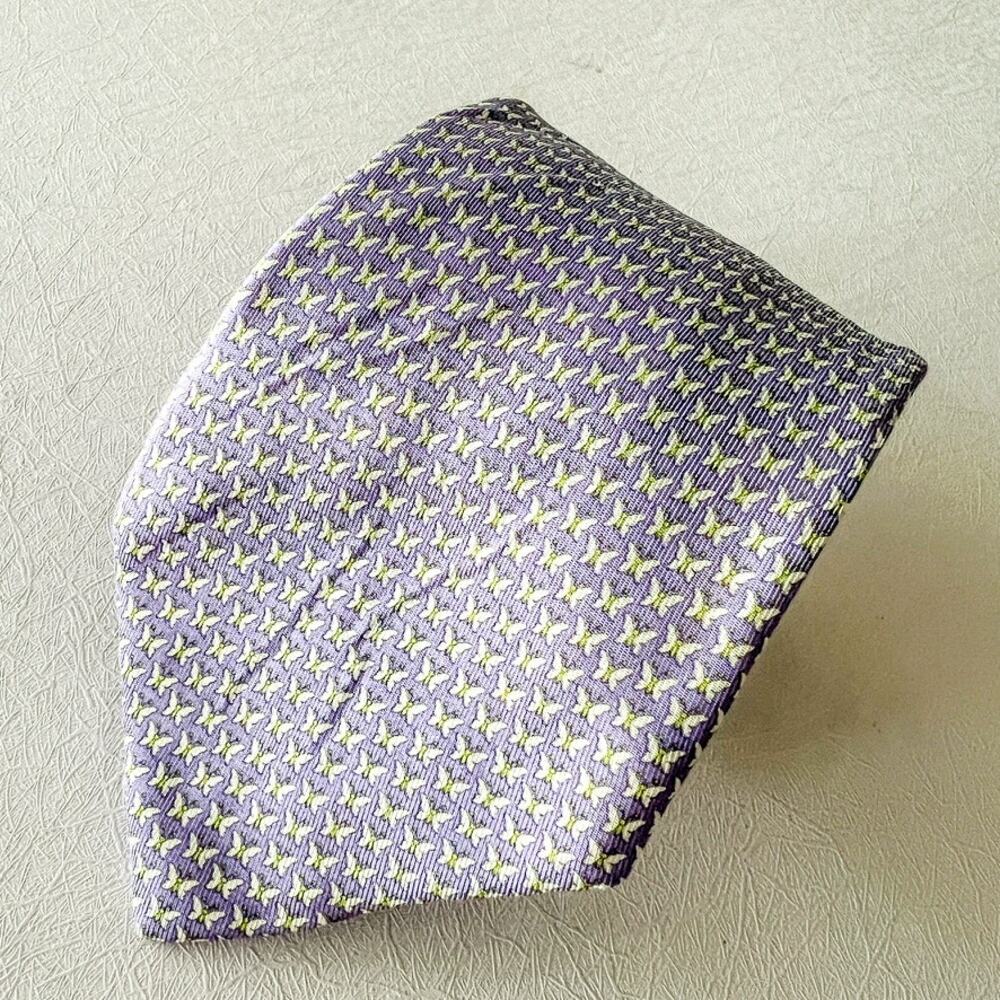 Salvatore Ferragamo 100% Silk Purple Butterfly Men's Neck Tie Made in Italy